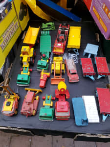 Dinky matchbox and other large collection sell thelot sale as is 