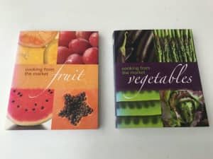 NEW 📚 📖  Vegetables & Fruit Cook Books 📚 📖  (x2) $14 both