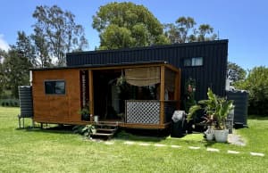 THOW tiny house and deck 
