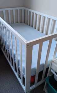 BABIES COT WITH MATTRESS