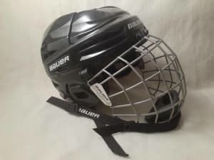 Bauer ice Hockey helmet Ims5.0s. Small