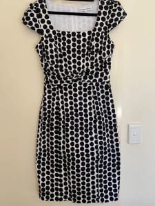 Anthea Crawford Dress - size 8
