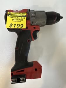 Mikwaukee 18V Cordless Drill (2020) Skin Only M18 FPD2