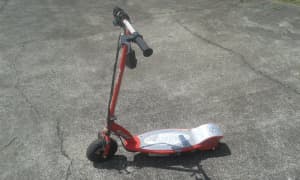 Kids E90 Razor electric scooter $30