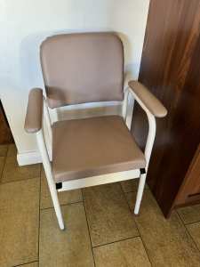 Commode and Static Shower Chair