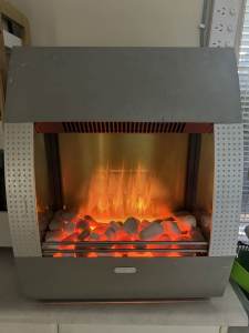 Delonghi Fire Place Fan Heater - Electric Flame effect