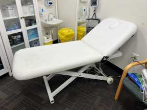Examination, procedure or beauty bed