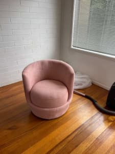 Adorable Fandi Pink Arm Chair for Your Comfy Space