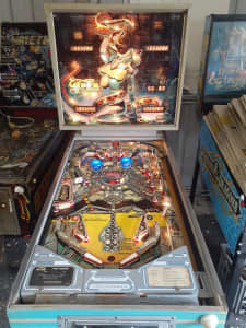 Stern Viper pinball machine