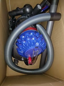 Dyson Big Ball Absolute Bagless Vacuum NEW WITH FULL WARRANTY
