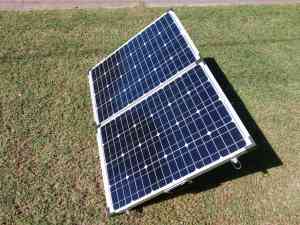 Folding solar panel 120W like new