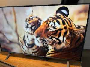 LG 50 Smart Television TV 50UQ9000PSD
