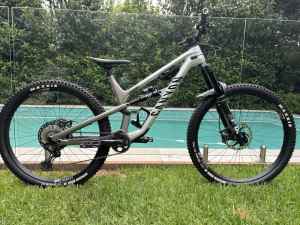 2023 Canyon Spectral CF 8 K.I.S