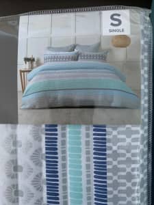 Matching Single Bed Quilt Cover Sets x 2