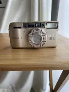 Pentax Espio 150SL Gold 38-150mm Point & Shoot Film Camera (Preowned)