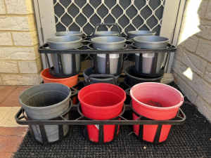 Garden pots with tray bundle sale B - $5