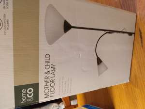 Mother and child floor lamp