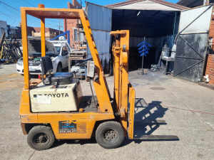 Forklift Toyota 2FG7L - Fair condition - Priced to sell