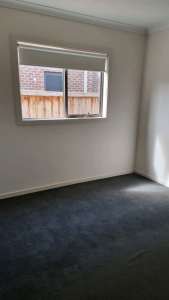 2 Rooms available in a sharehouse