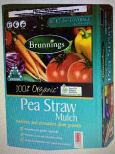 Pea Straw Mulch, Brunnings 100% Organic