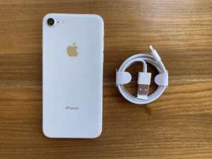 Iphone 8 Silver 64GB / 3 Months Warranty (82% battery health)