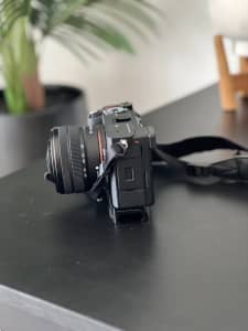 Sony A7C Full Frame Camera with 28-60mm lens. (Extra battery Acc)