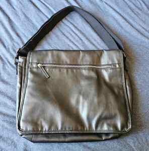 RDX Leather Messenger / Cross Body Bag