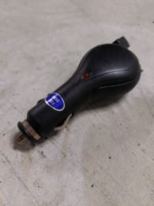 Retractable Car Charger (Micro-USB)