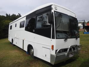 Wanted: Motorhome Hino 10 meter Bus 1995 professional conversion 2016
