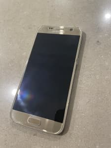 Samsung Galaxy S7 64GB (GOLD)