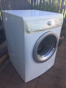 7kg Electrolux (Timemanager) washing machine