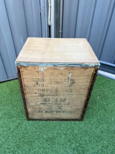 TEA CHEST / TIMBER PACKING BOX / STORAGE CONTAINER / DISPLAY, VINTAGE