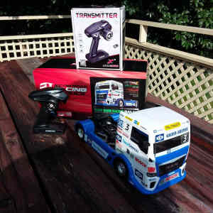 Tamiya TT01E Racing Truck 