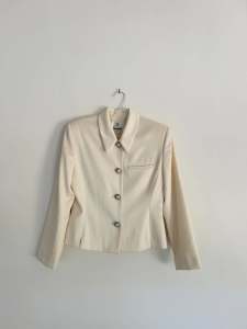 Australian Designer Jane Lamerton cream fully lined suit Size 10