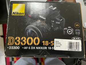 Nikon DSLR camera D3300 with bag and memory card