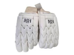Cricket Gloves Millichamp And Hall White