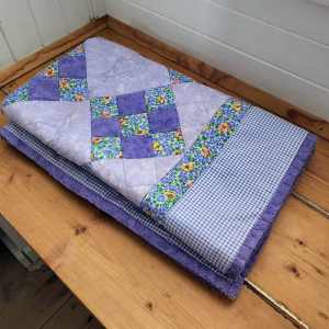 Patchwork Baby Quilt, V G Condition 