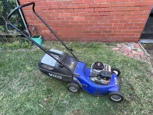 Victa hurricane petrol lawnmower with Briggs and Stratton motor