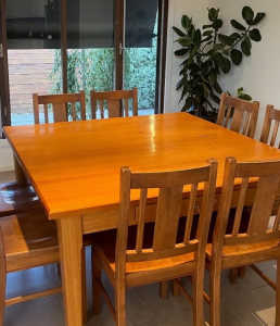 Timber dining table 1.5mx1.5m and 8 dining chairs. Need gone this week