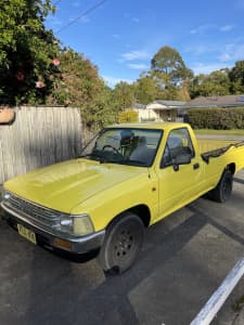 Wanted: Looking for a 1993 hilux bonnet