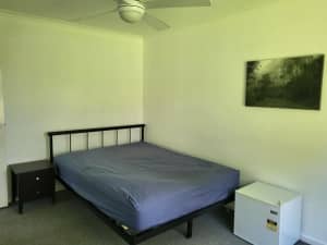 Room for rent, bills and cleaner included