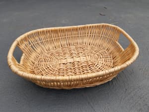 Wicker bread basket.