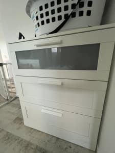 Fridge for Sale - Queen bed for Sale - Tv for Sale - Draws for Sale