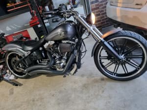 Harley Davidson Breakout 