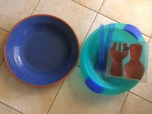 New - 1 x Bessemer Ceramic Platter. 1 x Tupperware Salad bowl & Server