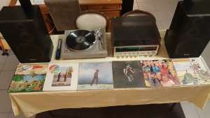 JVC 4 speaker Stereo system with Sony turntable