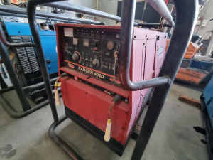 LINCOLN RANGER 405D diesel driven generator(15kva)/welder