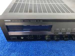 Yamaha Vintage am/fm Receiver 2x 40 watts Amplifier Made in Japan