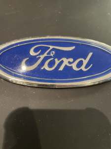 FORD BADGE