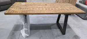 Dining table 6 seater
